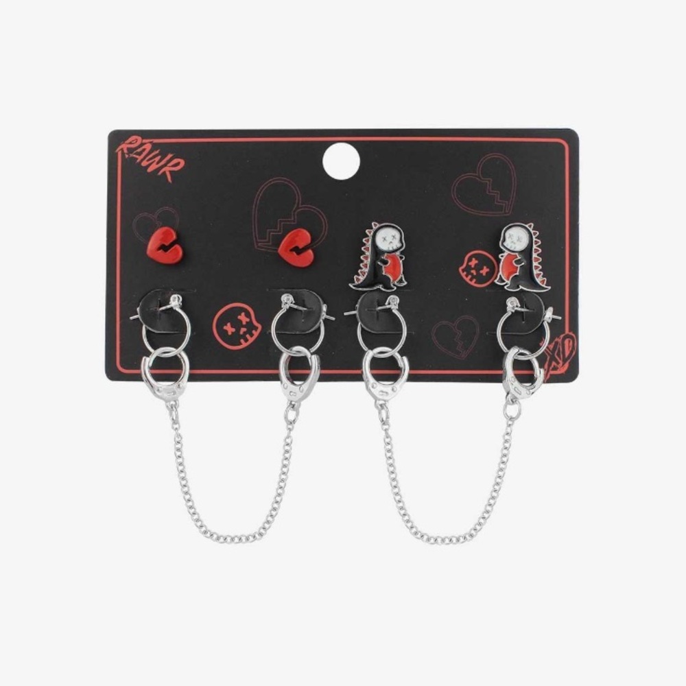 Hot Topic Emo Handcuff Heart Earring‎ Set Dinosaur